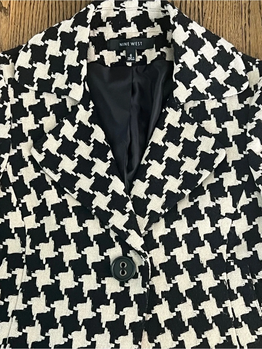 Nine West Black & White Houndstooth Cropped Wool Blend Blazer